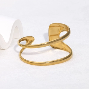 Minimalist 18k gold plated stainless steel open bangle with hollow geometric design