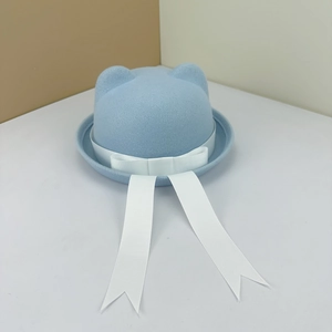 Japanischer JK-Stil hellblauer Filzhut mit Katzenohren und weißer Schleife für Damen