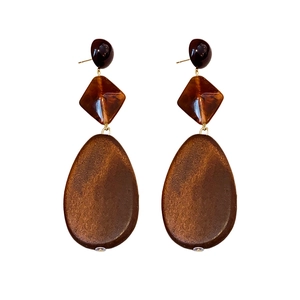 Retro geometric wood and resin drop earrings with oval and square tiered elements