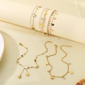 Double-layered 18K gold-plated stainless steel anklet with shell butterflies and pearls