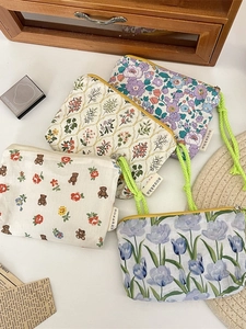 Korean floral cosmetic storage bag with rope handle for portable wash and makeup