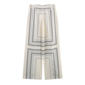 Flachliegende Damen Weitbein-Hose mit modernen schwarzen geometrischen Rahmen-Drucken