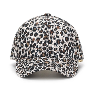 Berretto da baseball con stampa leopardata da donna e visiera curva alla moda