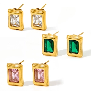 Clous carrés en acier inoxydable plaqué or 14K avec zircon rectangulaire en trois tons