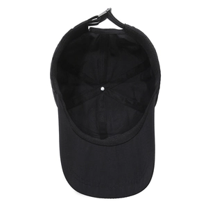 Quick-dry breathable black baseball cap with adjustable buckle and reinforced interior