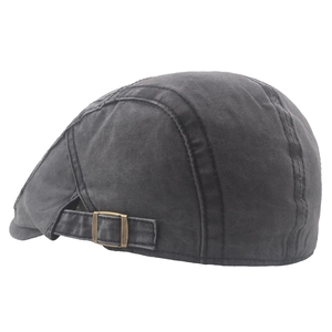 Berretto piatto vintage in cotone lavato grigio scuro con fibbia in metallo regolabile