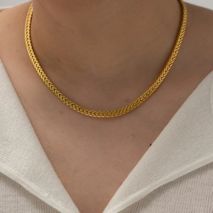 Elegant 18K gold plated stainless steel twisted wheat chain necklace for women