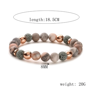 Detail view of 8mm natural stone bracelet with size and weight technical specifications