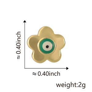 Dettaglio ciondolo a fiore malocchio con misure e specifiche tecniche di peso 2g