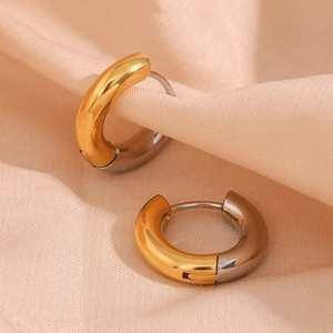 Minimalist two-tone stainless steel C-shaped hoop earrings in gold and silver finish