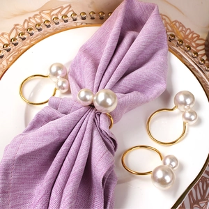 Artificial Pearl Napkin Rings Metal Napkin Buckles U-Shaped Elegant Faux Artificial Pearl Holder For Wedding Dinner Table Decoration Luxury Style