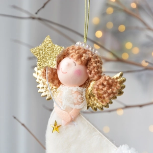 Angelo di Natale in peluche con ali dorate e bacchetta a stella per albero festivo
