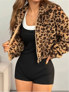 Leopard Print Faux Fur Jacket Women Zip Up Plush Short Coat Winter Warm Hooded Outerwear Fashion Casual