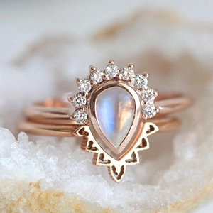 Vintage Palace Style Water Drop Stackable Rings With Zirconia For Women Luxury Imitation Moonstone Geometric Copper Jewelry