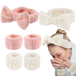 Ensemble bandeau et bracelets nœud en peluche pour femme lavage visage, accessoires de spa doux.