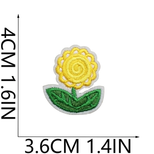 Embroidered flower patch with yellow petals and green leaves, 4x3.6cm size dimensions
