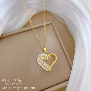 Détails du collier pendentif cœur avec dimensions et spécifications de poids de 4,7g