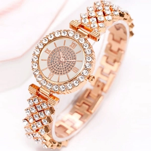 Luxurious rose gold women watch with rhinestone bezel and starry dial from 45 degree angle