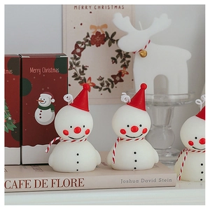 Bougies parfumées bonhomme de neige et renne pour décoration de table de Noël