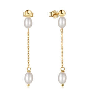Close-up of S925 silver fringe earrings with baroque pearls and gold-plated chain