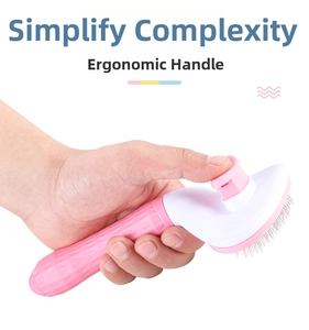 Poignée ergonomique de brosse pour animaux avec bouton de retrait des poils en un clic