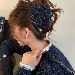 Large Bow Hair Claw Clip Tweed Fabric Sequin Gold Metal Decor Elegant Vintage Style For Women Hair Accessory