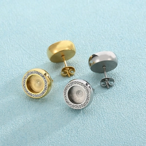 Ohrstecker aus Titanstahl mit runden Zirkonia in Gold und Silber für DIY Schmuckdesign