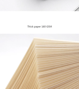Detail of 160 GSM thick sketches paper with high quality linen texture and fiber edge