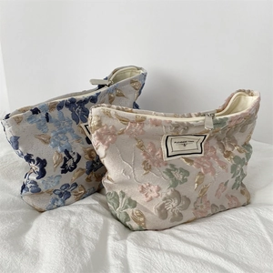 Trousse à maquillage à fleurs en jacquard grande capacité avec fermeture à glissière