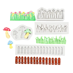Set di stampi in silicone con motivi a fungo, fiori e recinzione per decorazione torte