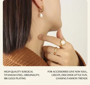 Detailed look at 18k gold plated titanium steel pearl earrings and shell rings set