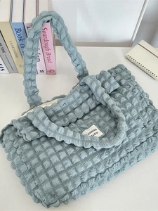 Morandi blue pleated bubble tote bag with large capacity for Korean style commuting