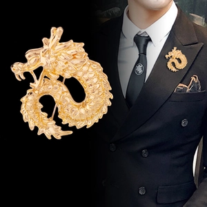 Vintage Alloy Dragon Brooch Retro Mythical Animal Lapel Pin For Men Women Suit Jacket Badge Distressed Electroplated Jewelry Gift