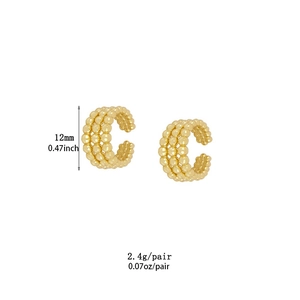Detailansicht der goldenen dreireihigen Earcuff-Ohrklemme mit 12mm Höhen- und Gewichtsangaben