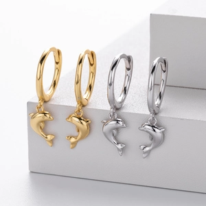 Elegant s925 sterling silver dolphin hoop earrings in gold and silver metal finishes