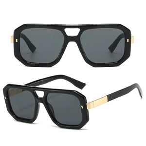 Retro polygon double bridge square sunglasses with black frames and gold metal accents