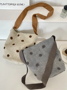Borsa A Tracolla Secchiello In Peluche Di Lana Da Donna Con Pom Pom A Pois 3D Grande Capacità Borsa A Spalla