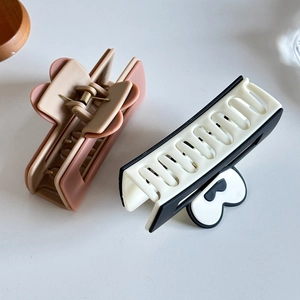 Large heart square shark hair clips in brown and monochrome styles for women
