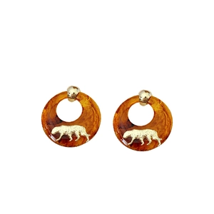 Retro amber resin round hoop earrings with golden leopard accent and silver pins