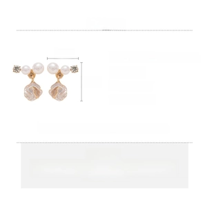 Tableau détaillé du matériau et de la taille des boucles d'oreilles fleur et perle