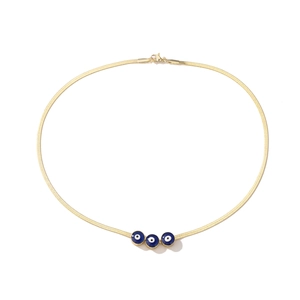 Collier chaîne serpent plate dorée avec trois pendentifs œil bleu et fermoir mousqueton