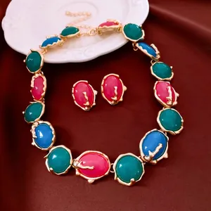 Vintage Jewelry Set Alloy Gold Plated Necklace And Earrings With Colorful Resin Oval Wrinkled Style For Women