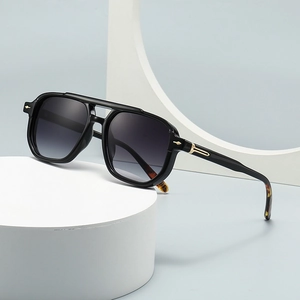 Vintage double bridge pilot sunglasses with black frame and grey gradient lenses