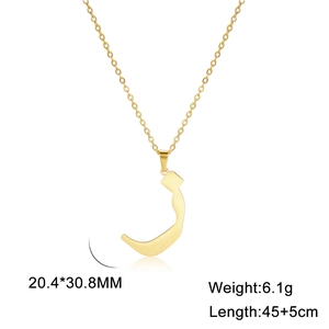 Detailed view of Arabic letter pendant necklace with 20.4x30.8mm size dimensions