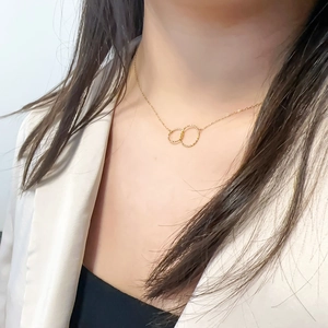 Interlocking Double Circle Pendant Necklace 18K Gold Plated Hammered Texture Stainless Steel Clavicle Chain Jewelry For Women