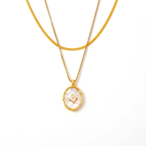 Oval Mother Of Artificial Pearl Pendant Necklace With Zircon Titanium Steel Chain 18K Gold Plated French Retro Style For Women