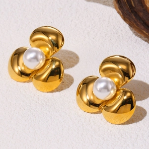 Elegant 18K gold plated stainless steel petal stud earrings with white pearl accents