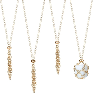 Collier en maille dorée avec curseur réglable et longs glands de chaîne élégants