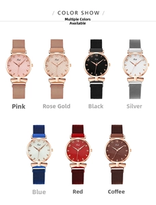 Vue détaillée de montres à quartz avec des bracelets en maille milanaise en sept couleurs