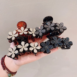Eleganti mollette per capelli a fiore con strass in marrone scuro e nero
